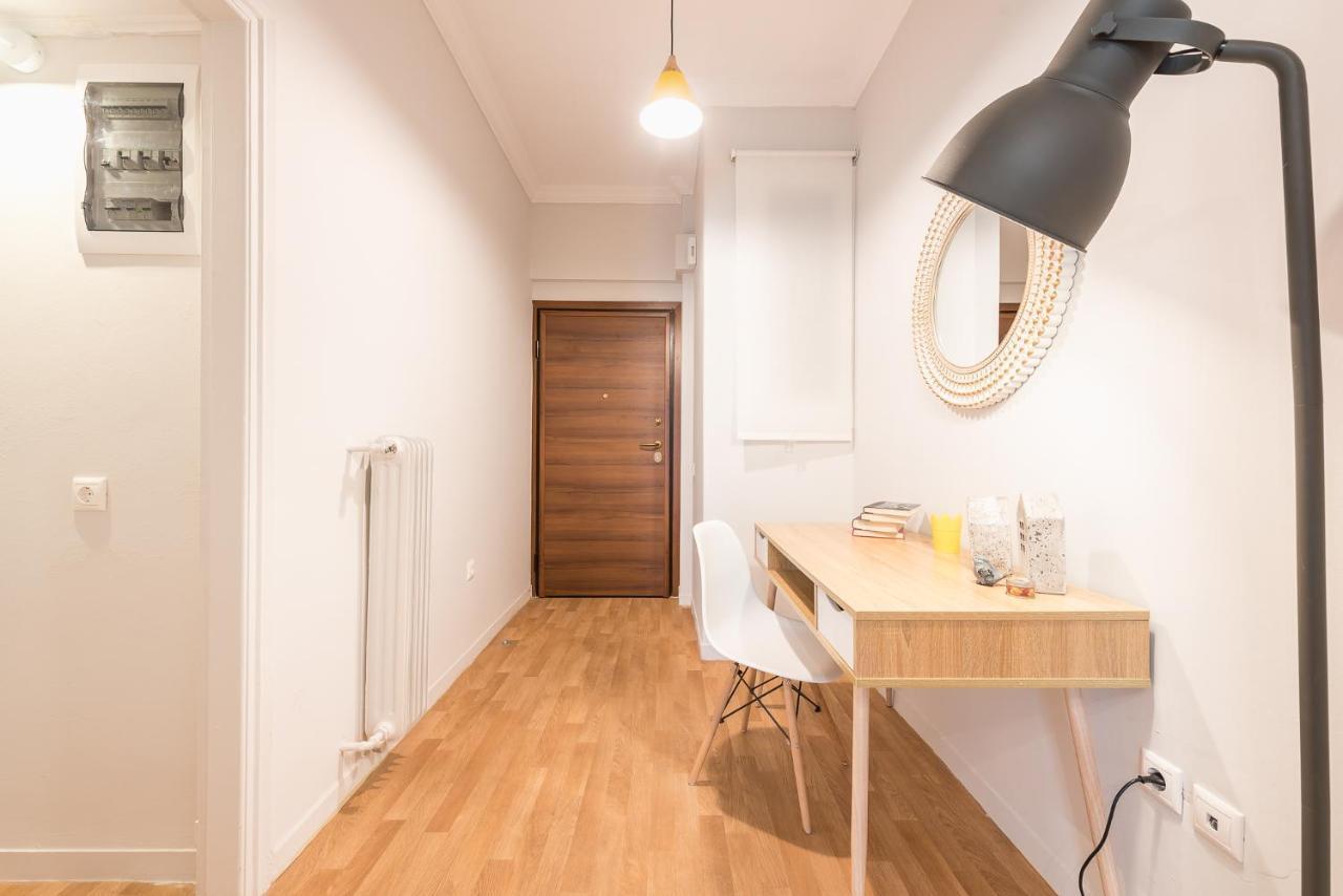 Gorgeous & Modern At Ampelokipi Metro Station By Greece Apartments Атина Екстериор снимка